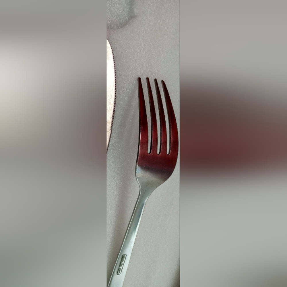 Stainless Steel Set of Dinner Fork & Steak Knife - Picture 5 of 7